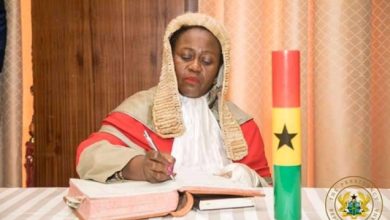 Police officer arrested for shouting at Chief Justice during proceeding