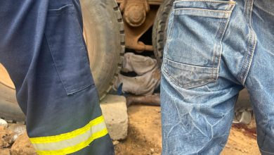 It was a sad scene at Diabene, a community in the Sekondi Takoradi Metropolis of the Western Region when a truck belonging to DANGOTE cement had an accident leading to the death of one person.